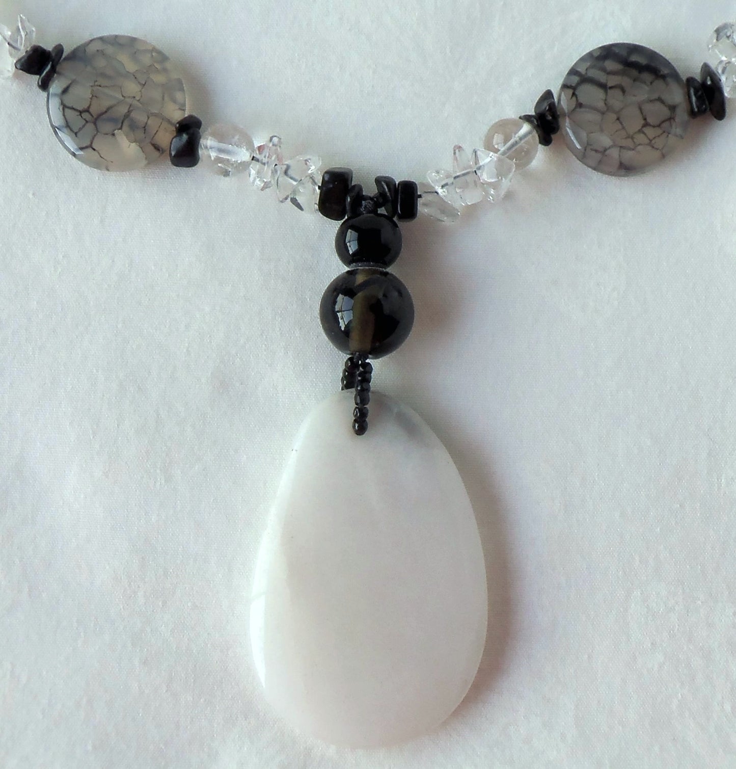 Black White Agate Necklace - Juicybeads Jewelry
