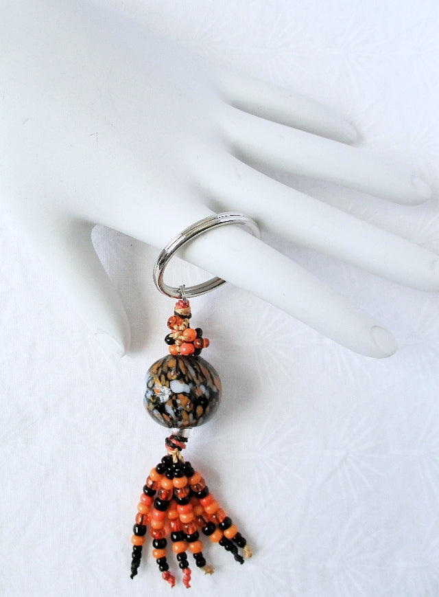 Black & Orange Beaded Keychain - Juicybeads Jewelry