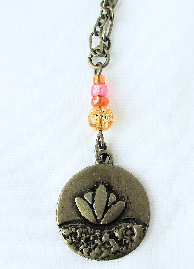 Brass lotus flower necklace - Juicybeads Jewelry