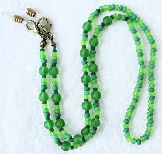 Mixed green beaded eyeglass chain - juicybeads jewelry