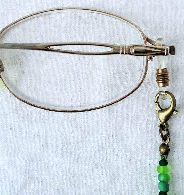 Mixed green beaded eyeglass chain - juicybeads jewelry