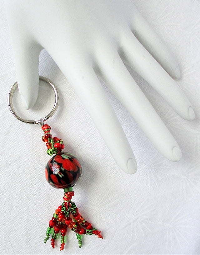 Red & Green Beaded Keychain - Juicybeads Jewelry