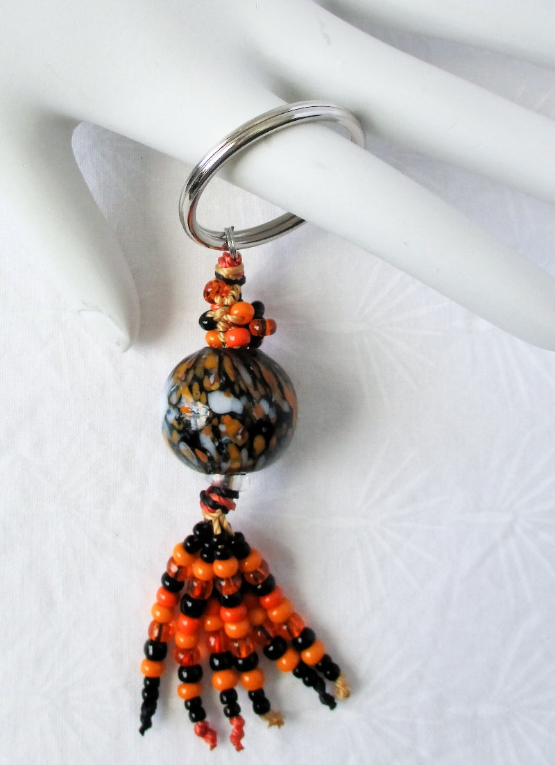 Black & Orange Beaded Keychain - Juicybeads Jewelry