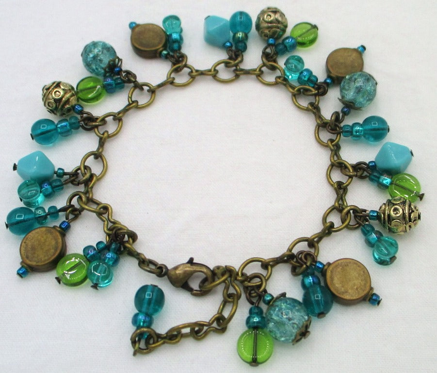 Green Beaded Pendant Necklace - Juicybeads Jewelry