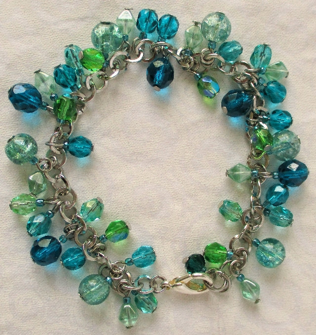 Sea Green Cluster Bracelet - Juicybeads Jewelry