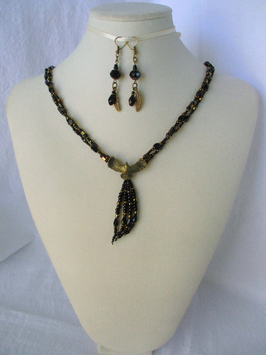 Black Beaded Crow Pendant Necklace Set - Juicybeads Jewelry